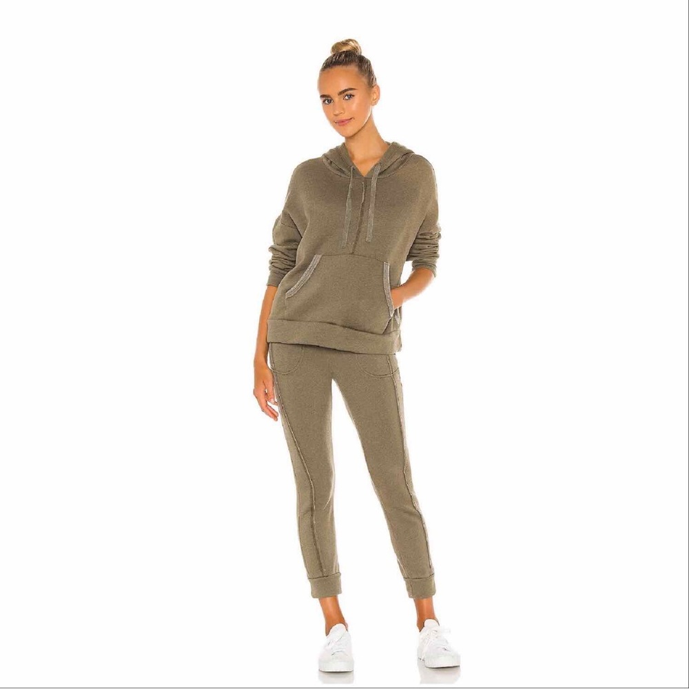 New Free People Movement Work It Out Hoodie Army Green Sweatshirt Size Small